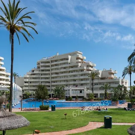 Apartment Benalbeach *