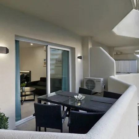 Benalbeach Apartment *